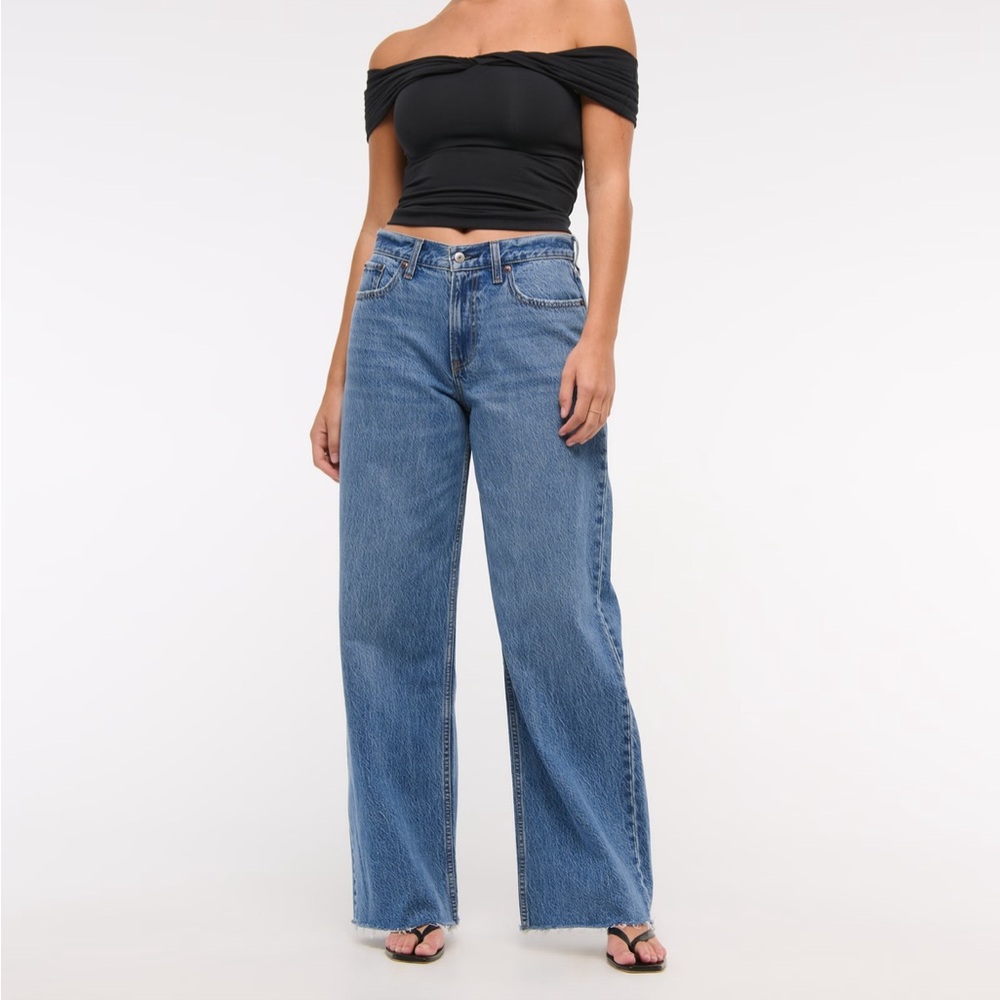 NWOT A&F Ultra Loose Jean